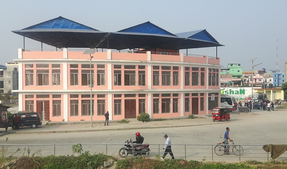 प्रधानमन्त्रिको गृहनगरमा अत्याधुनिक बहुतले बसपार्क निर्माण हुँदै