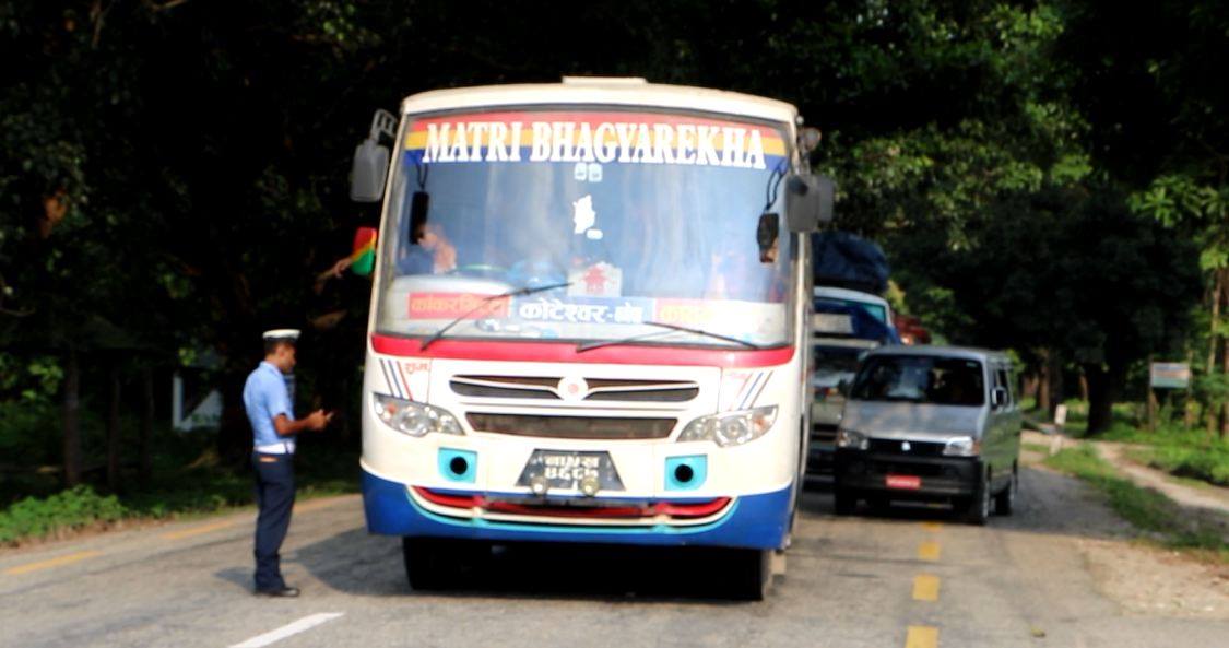 झापामा चल्ने सार्वजनिक यातायातमा टाईमकार्ड लागू