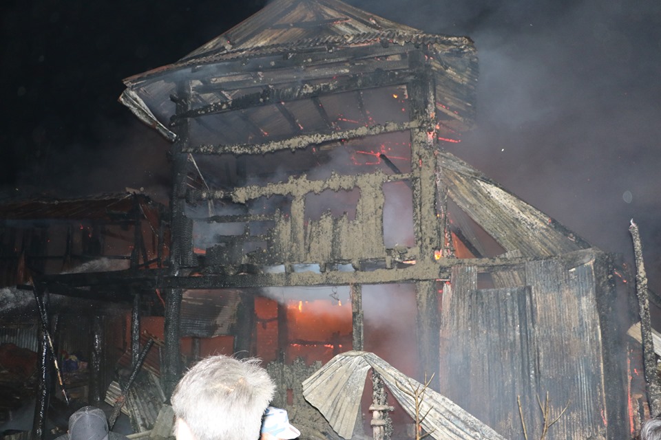 झापाको कमलमा भएको आगलागीमा ५० लाख बराबरको क्षती