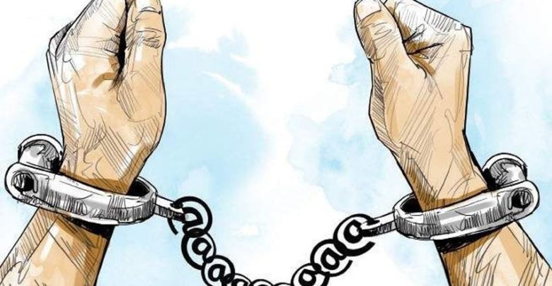 नलकटुवा पेस्तोलसहित तीन जना पक्राउ