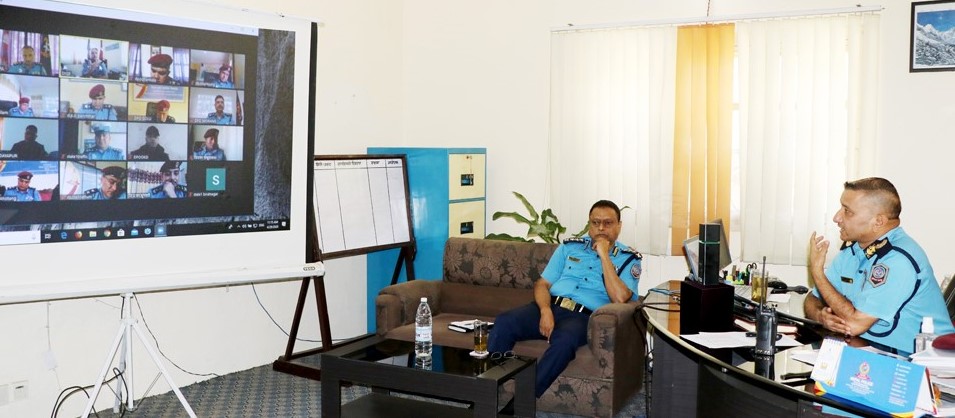 प्रदेश–१ प्रहरी प्रमुख र जिल्ला प्रहरी प्रमुखहरुबिच भिडियो कन्फ्रेन्स