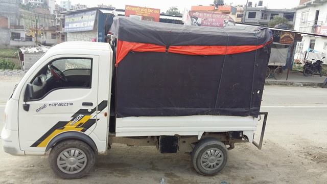 तरकारीको गाडीमा लुकेर नेपाल प्रवेश गर्ने १४ भारतिय नियन्त्रणमा