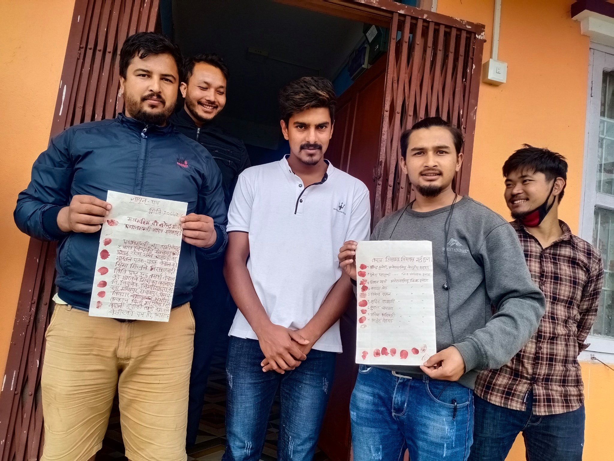 नरेन्द्र मोदीलाई अनेरास्ववियू इलामको रगतले लेखेको–पत्र