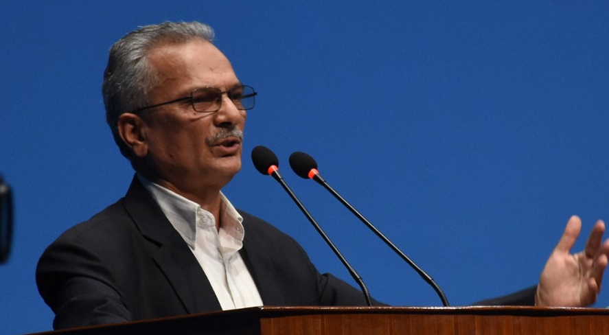 अवको समयमा पुस्ता हस्तान्तरण गर्दे जानु पर्छः पुर्वप्रधानमन्त्री भट्राई