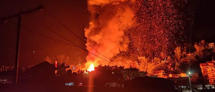 एकै दिन झापाका तिन ठाउँमा आगलागी