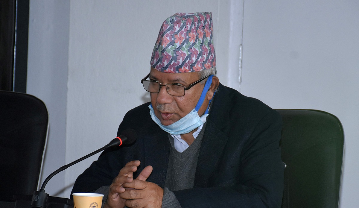 कोही चोइटिएर जालान् तर नेकपा फुट्दैन, ढुक्क हुनुहोस्ः माधव नेपाल