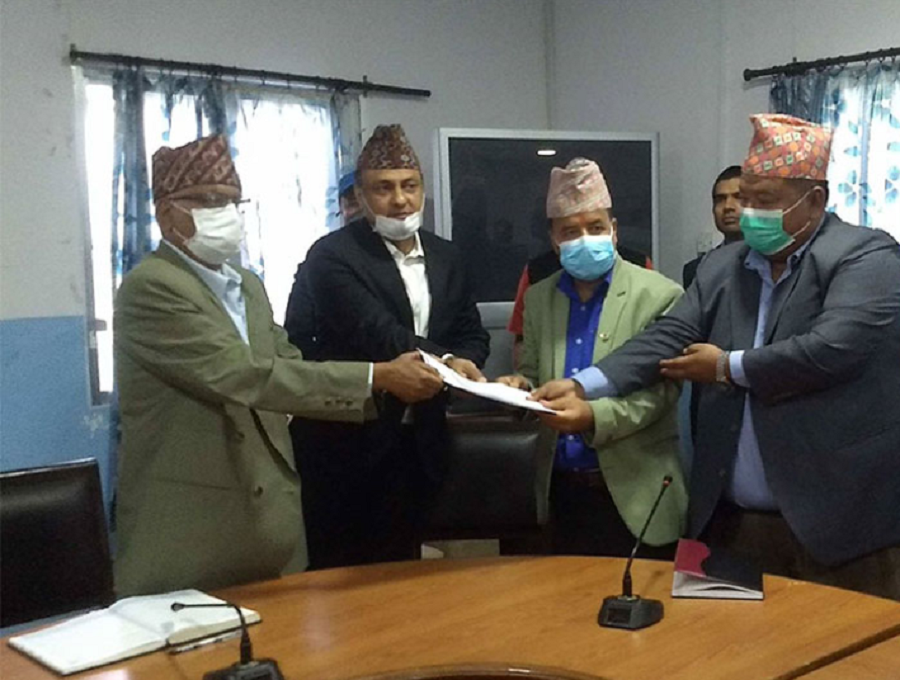 सांसदद्धय बस्नेत, श्रेष्ठ र पूर्व आइजीपी खनालद्धारा राष्ट्रिय मानवअधिकार आयोगमा उजुरी