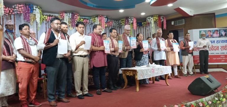 रुकुम पश्चिम घटनाको स्थलगत रिर्पाेट दमकमा सार्वजनिक, घटना ‘छुवाछुत’को परिणाम
