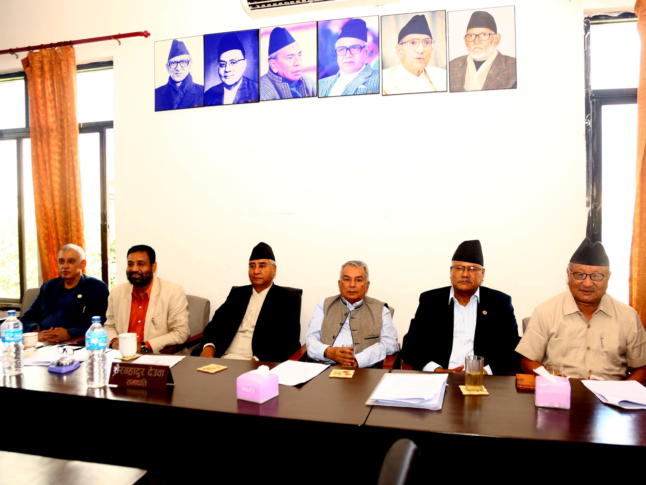 काँग्रेसको तत्कालिन समुह छिन्नभिन्न बन्दैः नेताहरु आ–आफ्नै तयारीमा