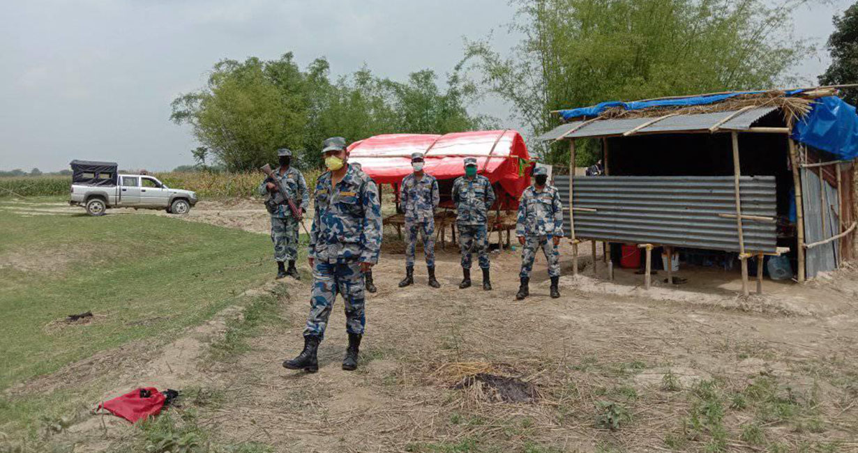गौरीगञ्जको अस्थाई प्रहरी पोष्ट माथि भारतीयको आक्रमण, दुई प्रहरी जवान घाईते