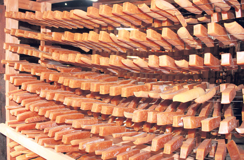 कोरोना कहरले छुर्पीको निकासी रोकिदा प्रदेश–१ का ९ सय उद्योगी प्रभावित