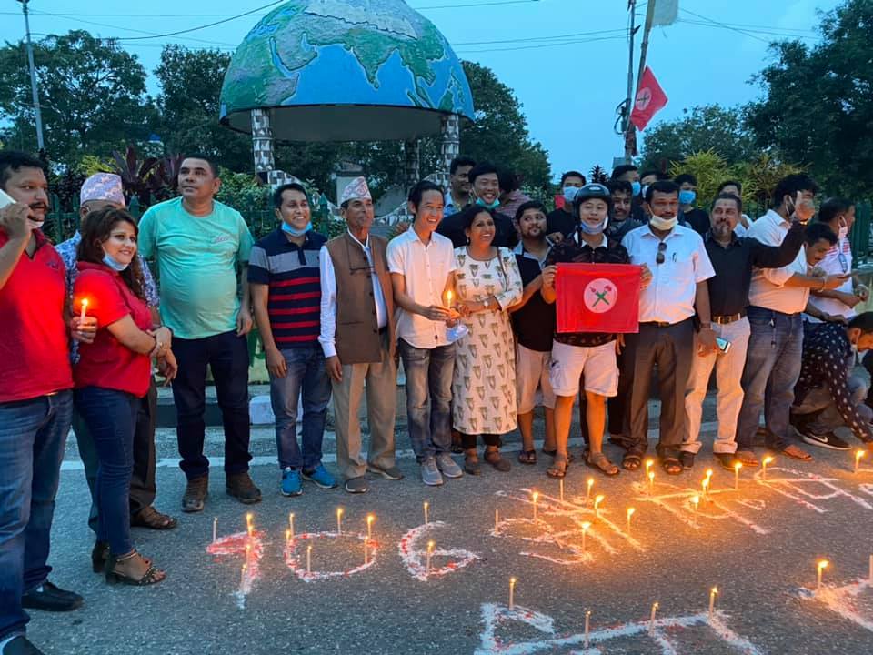 बिपी जयन्तीको अवसरमा दमकमा दिप प्रज्वलन