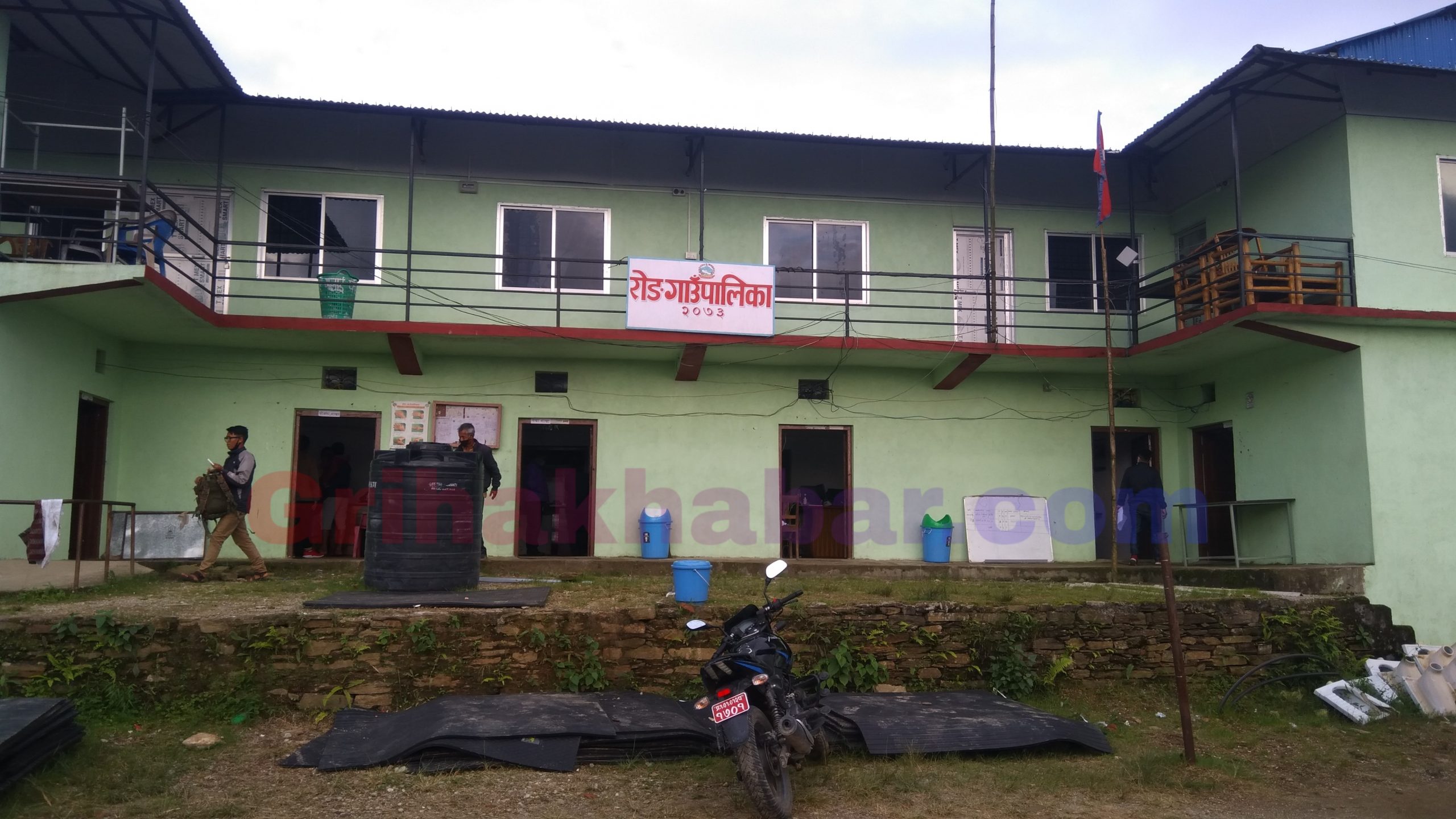 रोङ गाउँँपालिकामा अभिभावकहरुलाई पढाउन सुरु