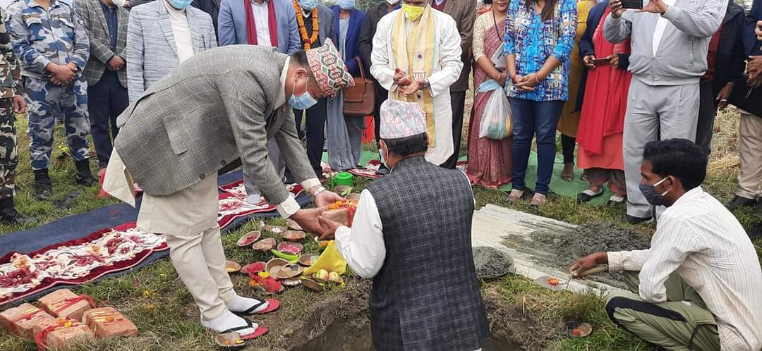 मनमोहन प्राविधिक विश्वविद्यालयमा मुख्यमन्त्रीद्धारा पारामेडिकल भवनको शिलान्यास