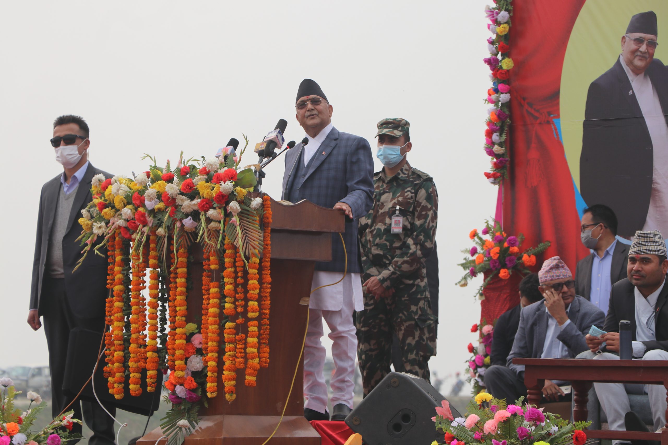 अविश्वासको प्रस्ताव पारित गरेर देखाउन प्रधानमन्त्री ओलीको चुनौती