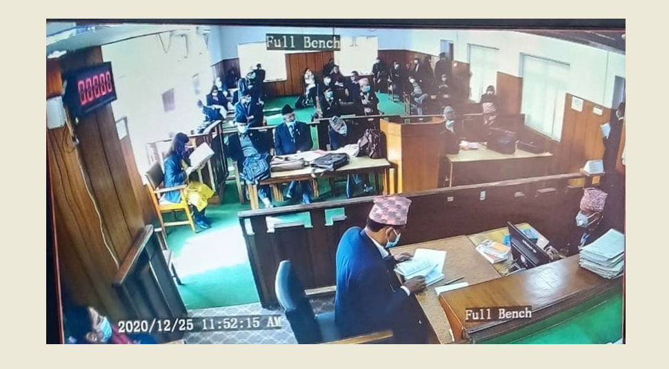 इजलासमा प्रधानन्यायाधीशको प्रश्नः यो सरकार केपी ओलीको हो कि नेकपाको ?