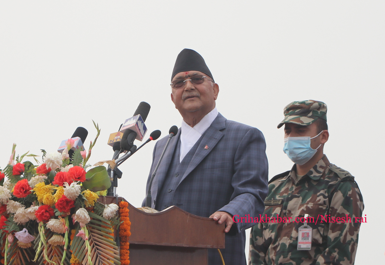 रवि लामिछानेलाई संकेत गर्दै ओलीले भनेः फेद न टुप्पोका !
