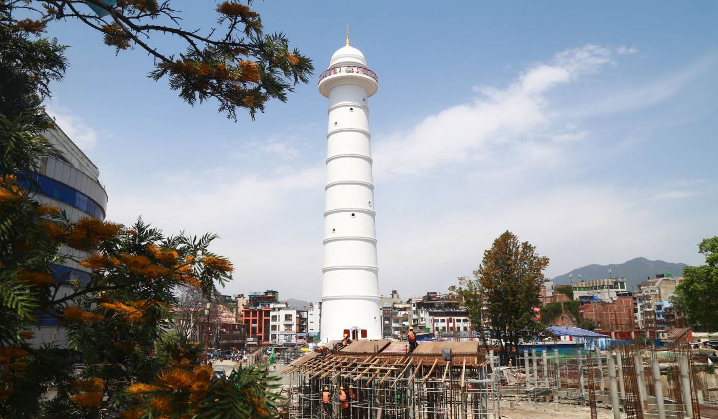 प्रधानमन्त्री ओलीद्धारा पुनर्निर्मित २२ तले धरहराको उद्घाटन (फोटो हेर्नुहोस्)