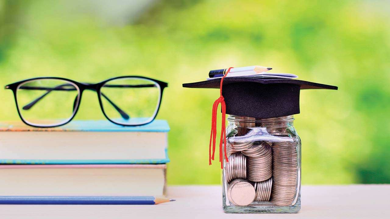 शैक्षिक प्रमाणपत्र धितो राखेर कसरी ऋण पाउने ? कस्ता हुन्छन् प्रक्रिया ?