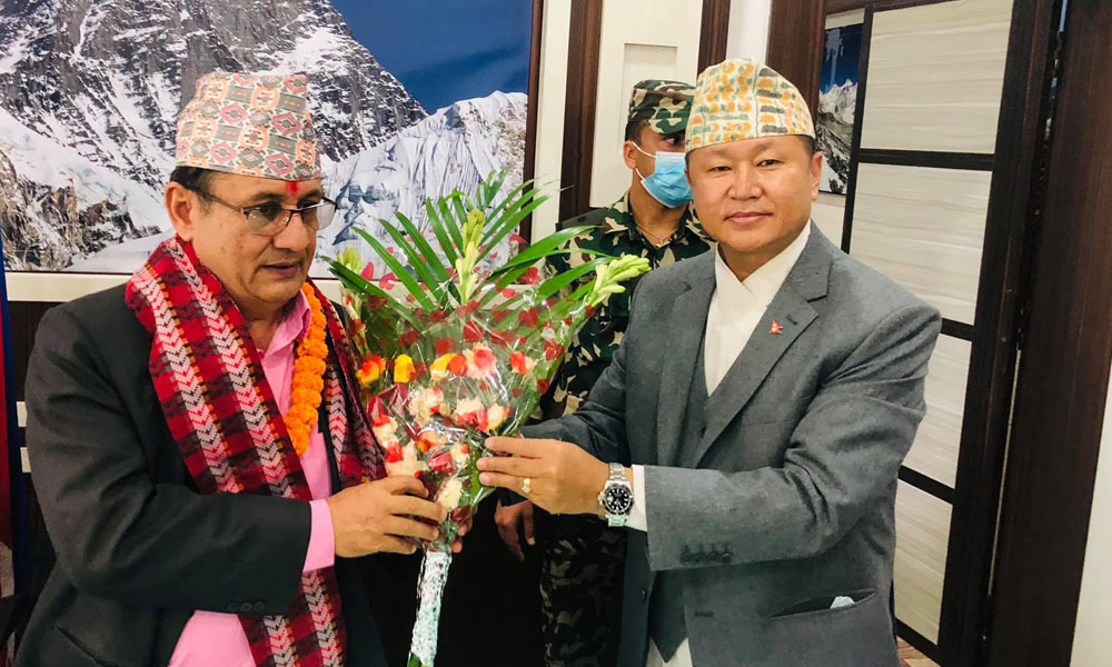 प्रदेश–१ का नवनियुक्त मुख्यमन्त्री आचार्यद्धारा पदभार ग्रहण