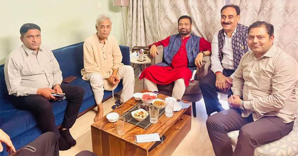 मुम्बईमा उपचाररत कांग्रेस नेता गिरीलाई भेट्न मुम्बई पुगे उपसभापति निधि