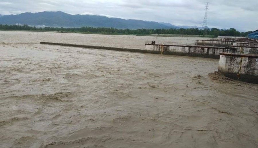 महाकाली नदीमा अहिलेसम्मकै ठूलो बाढी, दुई सय घर डुबानमा