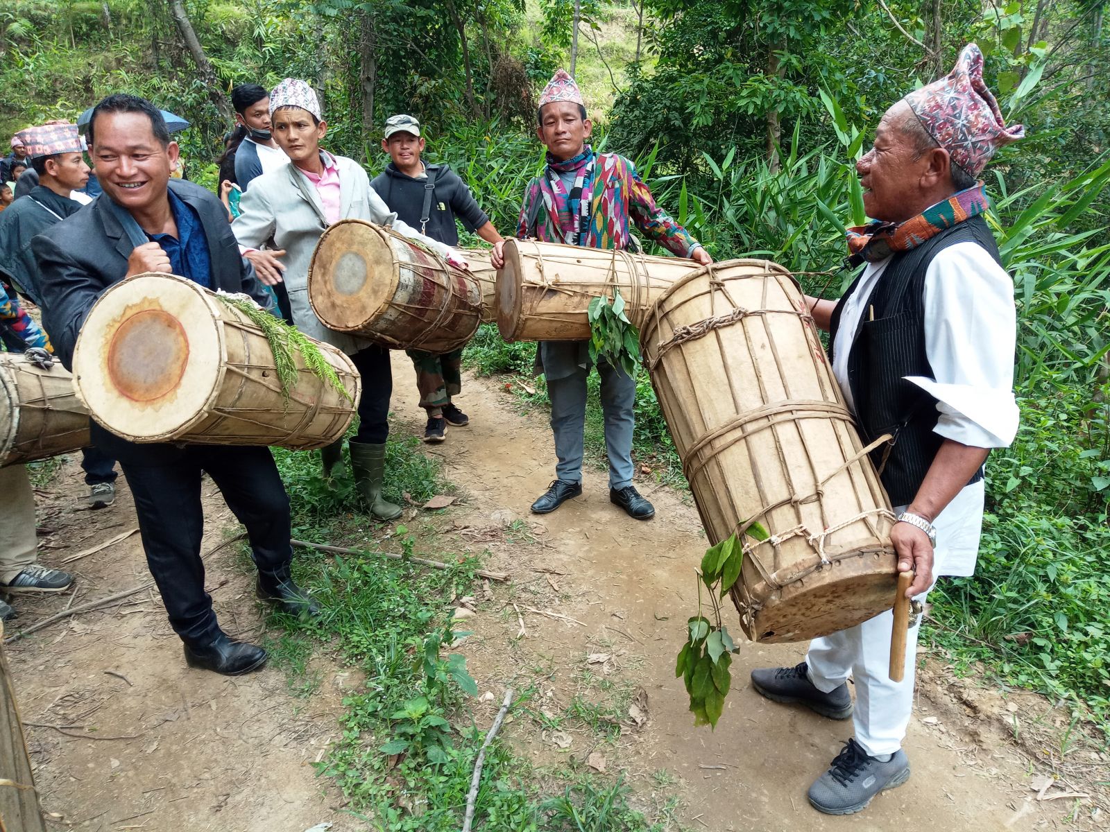 इलाममा चासोक तङनामः १५ गते राष्ट्रिय कलाकारसहित सांस्कृतिक कार्यक्रम