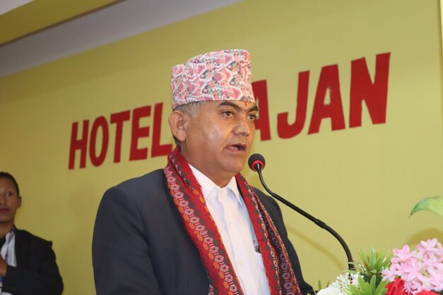 कुश्मा नगरपालिकाका प्रमुख प्रशासकीय अधिकृत पराजुली १ करोड २५ लाख घुस लिएको आरोपमा पक्राउ