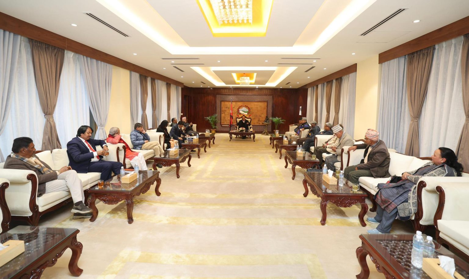 सत्तारुढ गठबन्धनको बैठक बस्दै