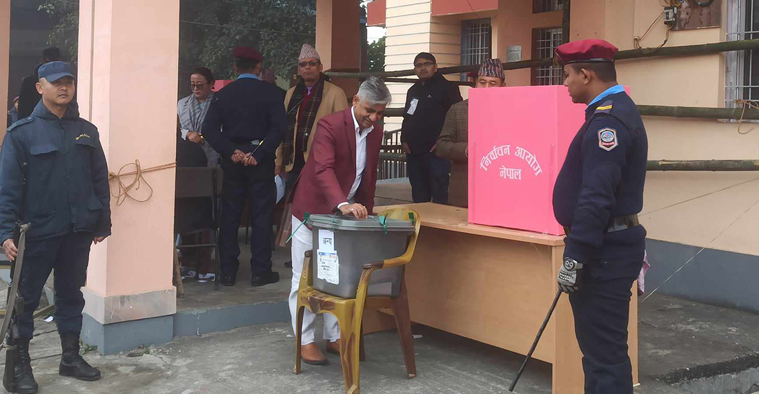 राष्ट्रियसभा सदस्यका लागि कोशीका मुख्यमन्त्री कार्कीले गरे मतदान