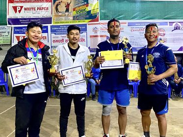 दमकमा ‘ए’ र ‘बि’ डिभिजन ब्याडमिन्टन प्रतियोगिता सम्पन्न