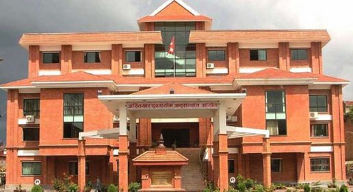 कोसी गाउँपालिका–१ राष्ट्रिय मा.वि.का पूर्व प्रधानाध्यापक धनीलाललाई भ्रष्टाचार मुद्दा