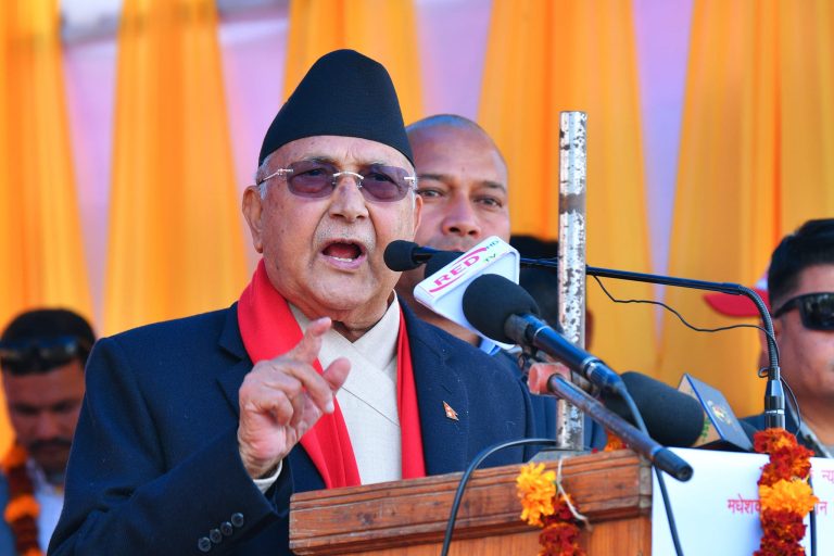 रौतहट पुगेर प्रभु शाह विरुद्ध खनिए ओली