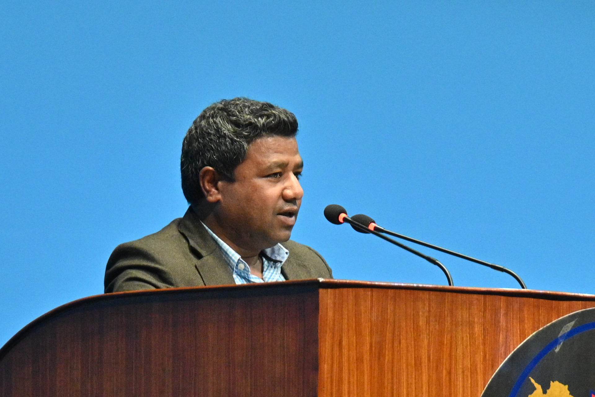 ख्वप कलेजलाई विश्वविद्यालय बनाउन ‘रास्वपा’ सचेतक सन्तोष परियारको माग