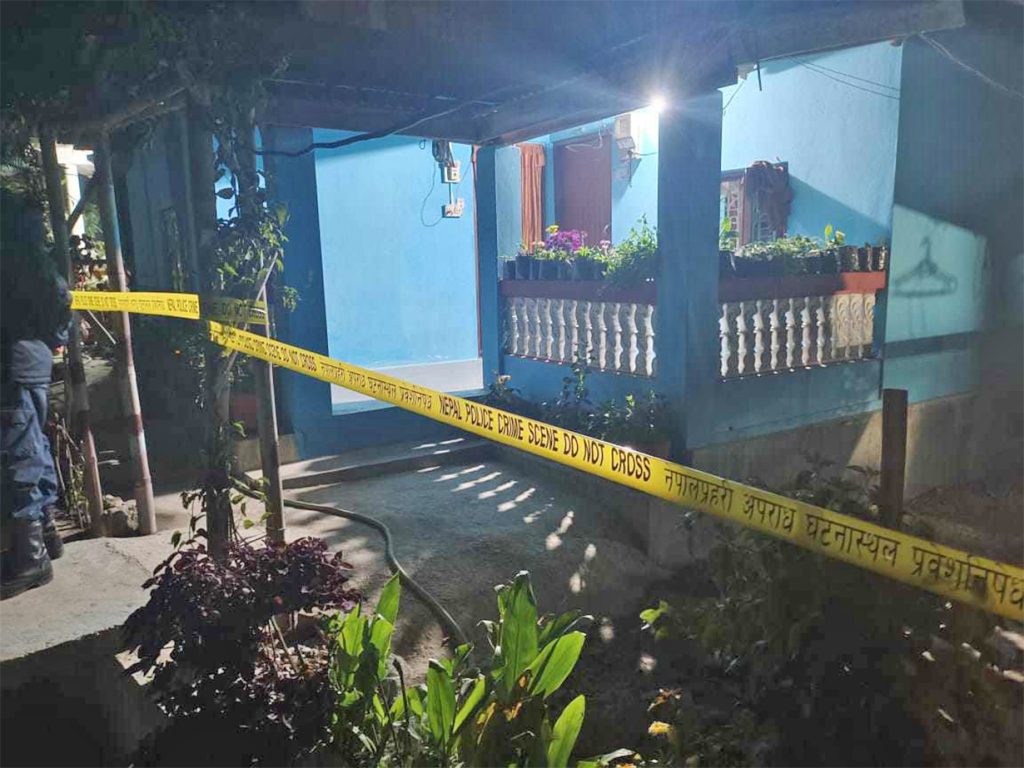 मोरङको बेलबारीमा श्रीमतीको हत्यापछि श्रीमानले गरे आत्महत्या, छोरा भने भागेर बाँचे