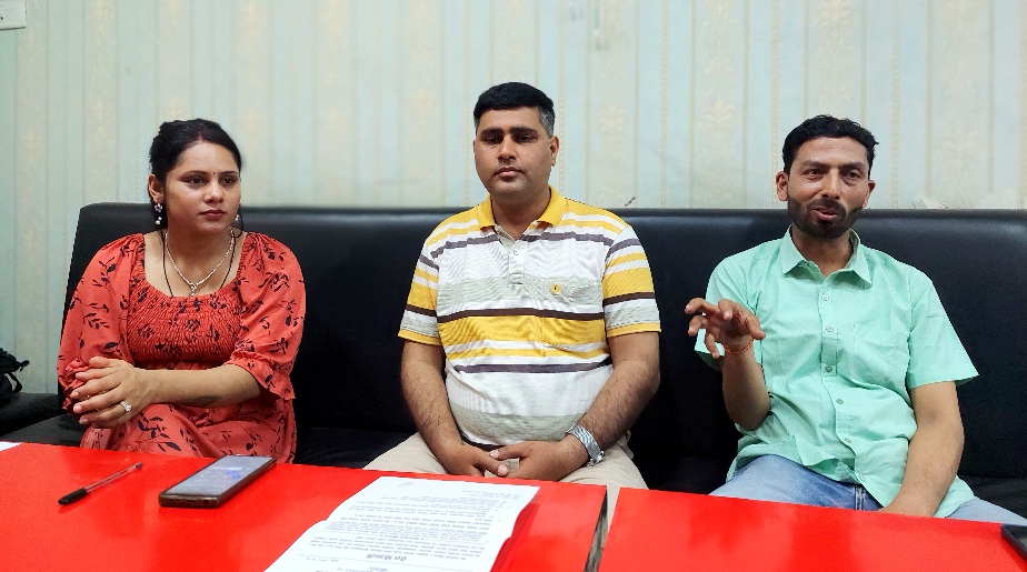 बिर्तामोडमा सप्तक संगीत विद्यालयको आयोजनामा वसन्तोत्सव कार्यक्रम हुँदै