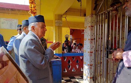 राष्ट्रपति पौडेलद्वारा जलेश्वरनाथको पूजा अर्चना