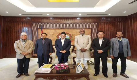 फुट्यो बाबुरामको पार्टी, माओवादीसँग एकता गर्न यादव समूहले गर्‍यो सहमति