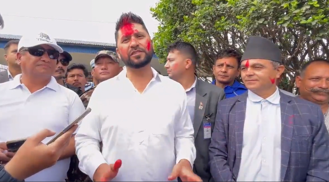 प्रधानमन्त्रीले गलहत्याएर कांग्रेसलाई फ्याँके जस्तो अवस्थामा ‘रास्वपा’ नपुग्ने