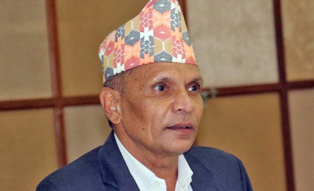 मुख्यमन्त्री नपाएपछि मन्त्री बन्दै चुमान