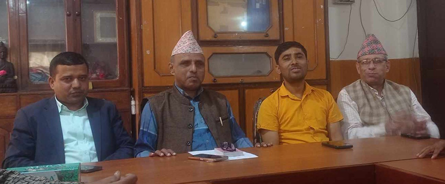 एमाले र माओवादीको मुख्‍यमन्त्री कार्कीलाइ खबरदारीः दीर्घकालीन असर गर्ने काम नगर्न आग्रह