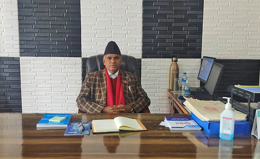 सुदूरपश्चिमका मुख्यमन्त्रीलाई विश्वासको मत नदिन एमालेद्वरा ह्वीप जारी