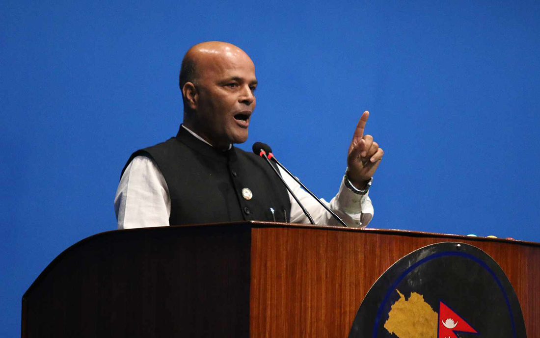 पुरानो सडक मर्मतमा खर्च बढाउन अमरेशकुमार सिंहको आग्रह