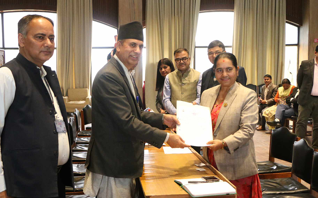 बिमला घिमिरेले गराइन् राष्ट्रियसभा उपाध्यक्षमा उमेदवारी दर्ता