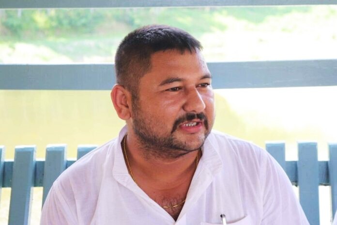 हल्दीबारी गाउँपालिकाका पूर्व उपाध्यक्ष डम्बर गिरी प्रहरीको नियन्त्रणमा