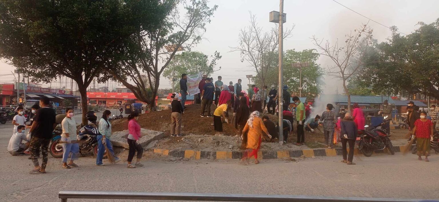 ‘इष्टर सण्डे’ को अवसरमा दमक नगर सरसफाई