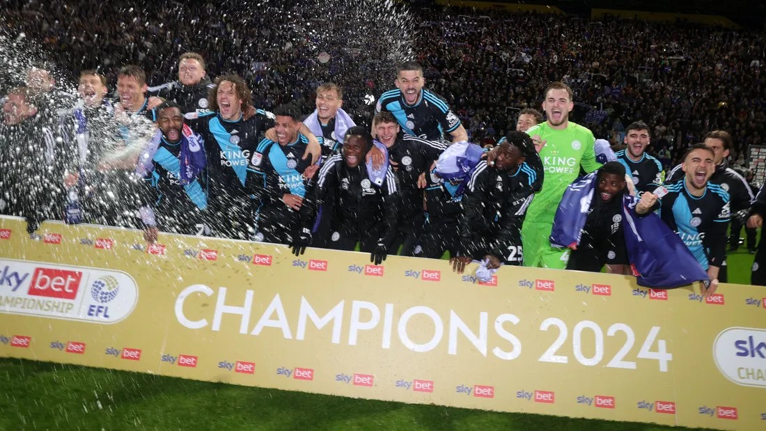 एक वर्षमै लेस्टर प्रिमियर लिगमा बढुवा