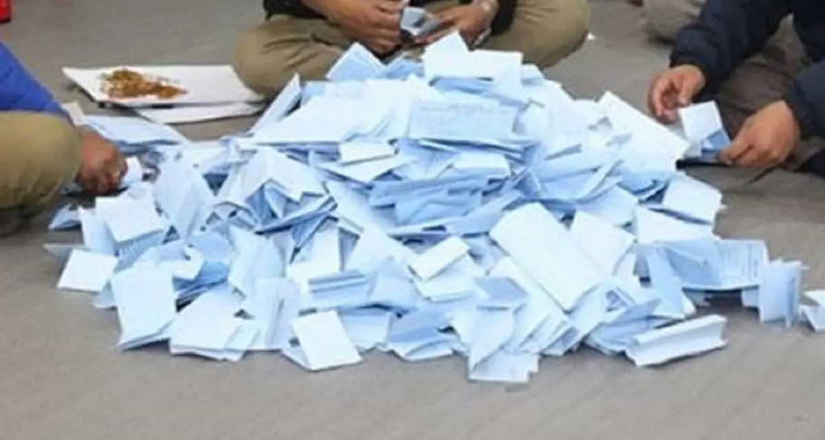 इलाम–२ मा मतगणाना सुरु