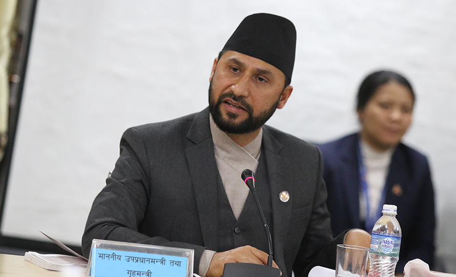 गृहमन्त्रीलाई निलम्बन गर्न माग गर्दै सर्वोच्चमा रिट दायर