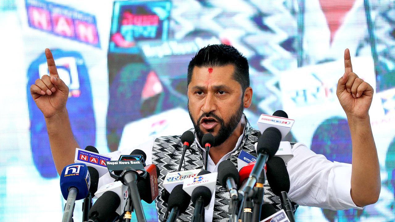 गृहमन्त्री लामिछानेलाई निलम्बन गर्नुपर्ने मागसहितको रिटको पेसी आज हुँदै